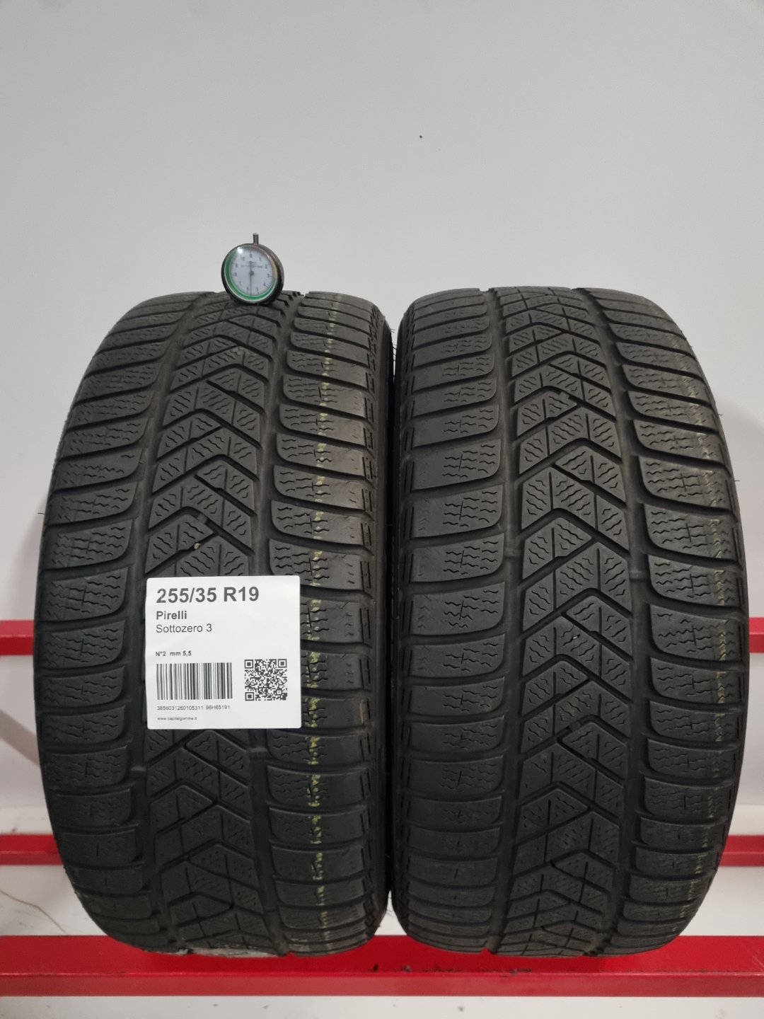 Pneumatico usato Pirelli battistrada