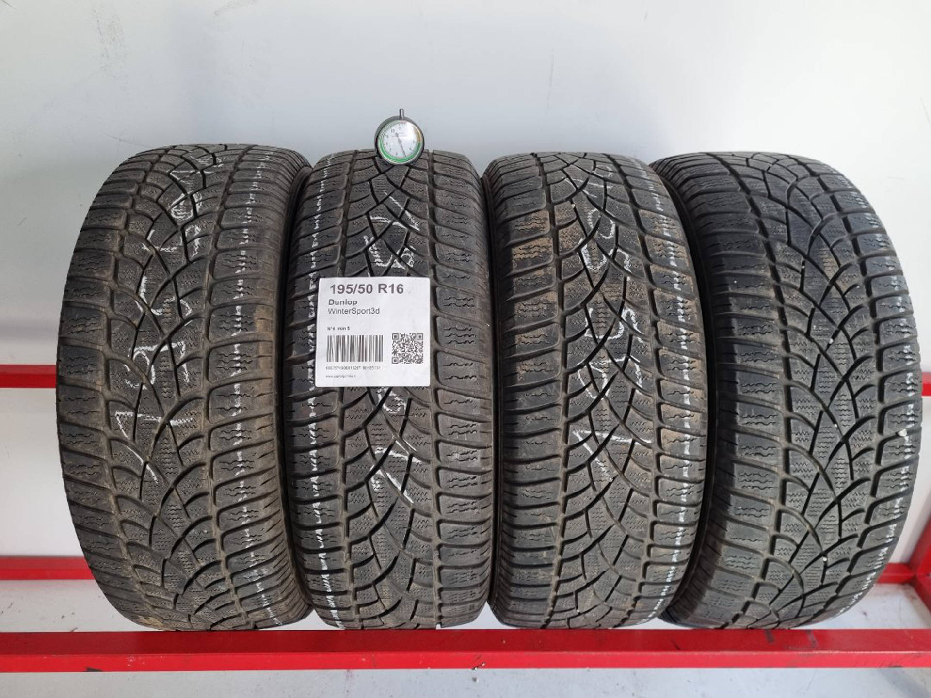 Pneumatico usato Dunlop dettaglio DOT