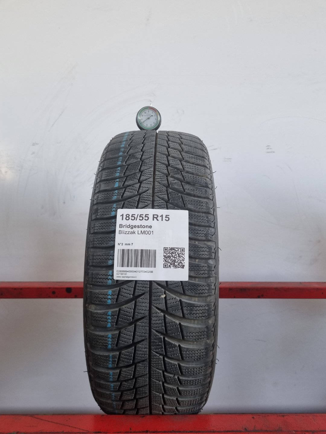 Gomma usata Bridgestone Blizzak LM001 185/55 R15 Invernale - Capital Gomme