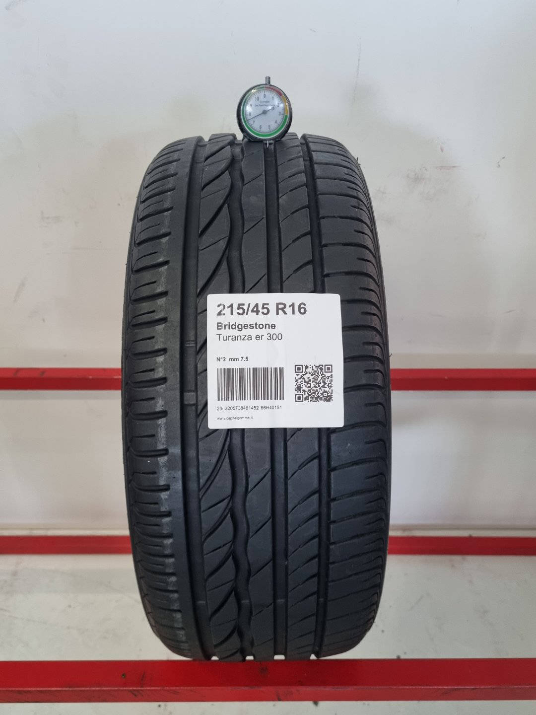 Gomma usata Bridgestone Turanza er 300 215/45 R16 Estiva - Capital Gomme