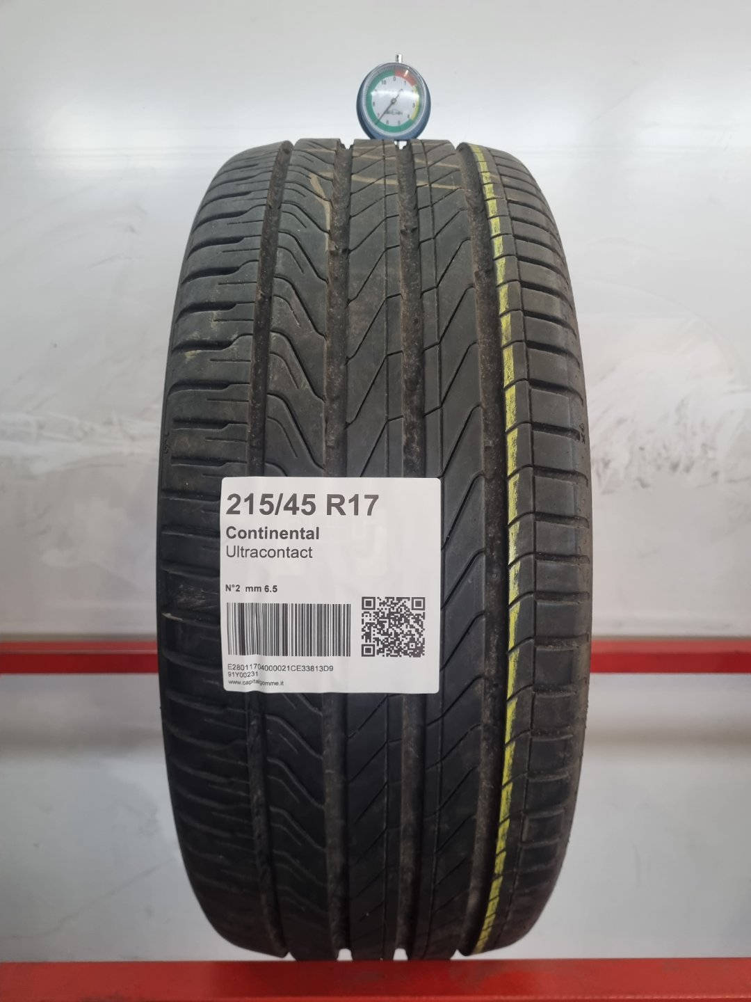 Gomma usata Continental Ultracontact 215/45 R17 Estiva - Capital Gomme