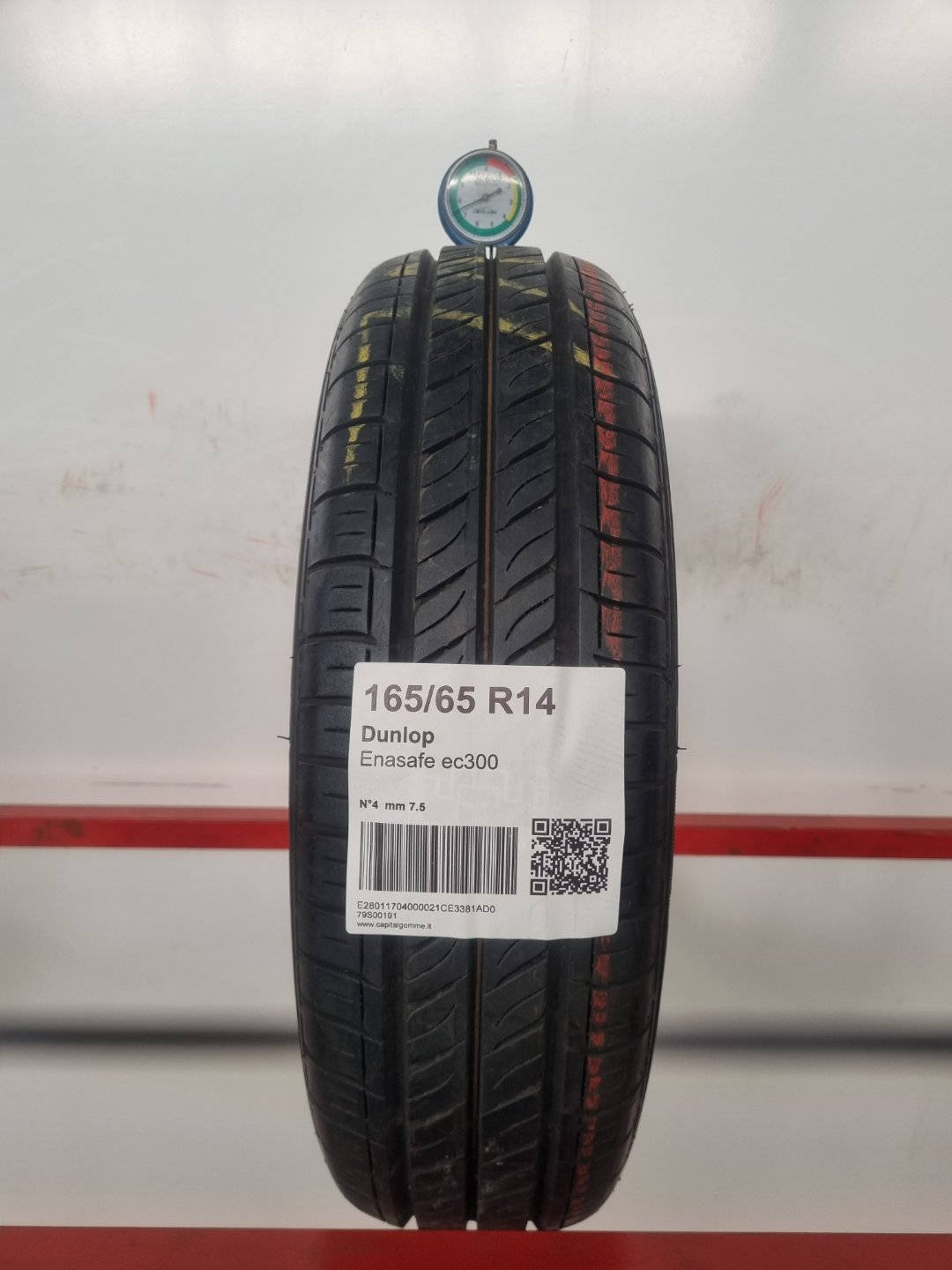 Gomma usata Dunlop Enasafe ec300 165/65 R14 Estiva - Capital Gomme