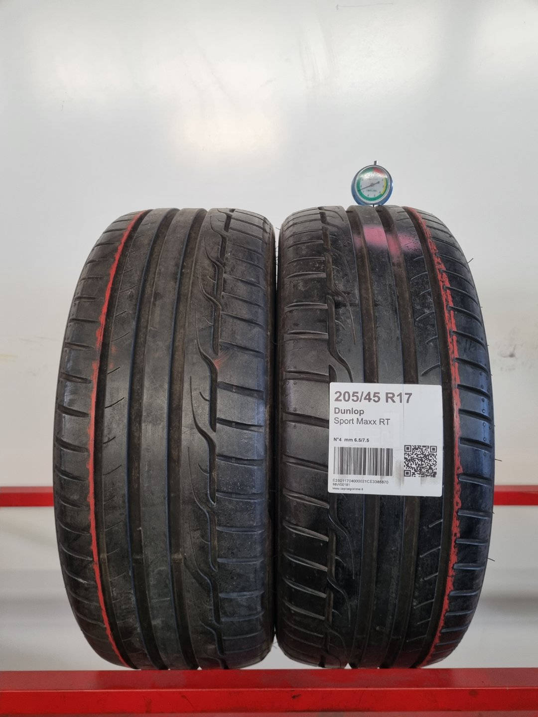 Pneumatico usato Dunlop battistrada