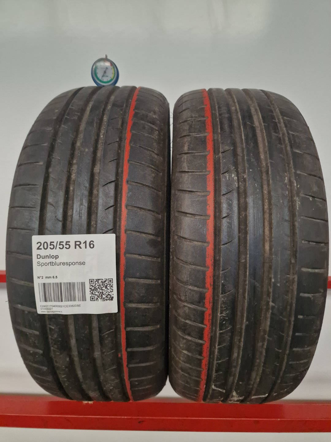 Pneumatico usato Dunlop battistrada