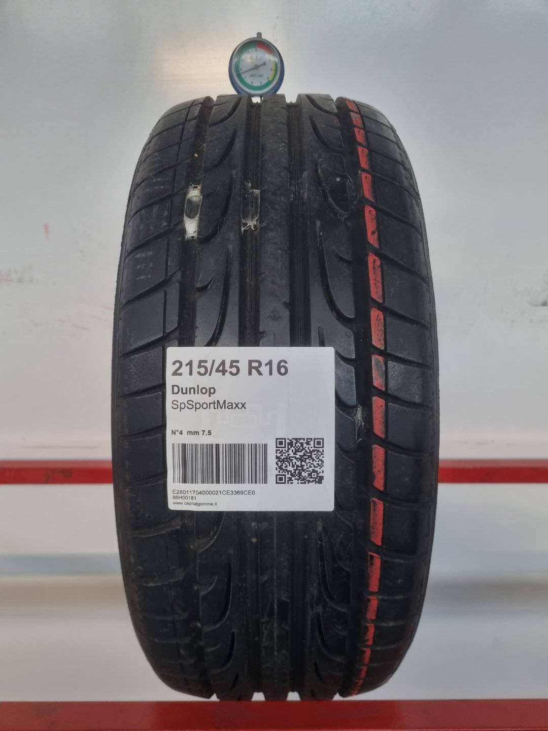 Gomma usata Dunlop SpSportMaxx 215/45 R16 Estiva - Capital Gomme