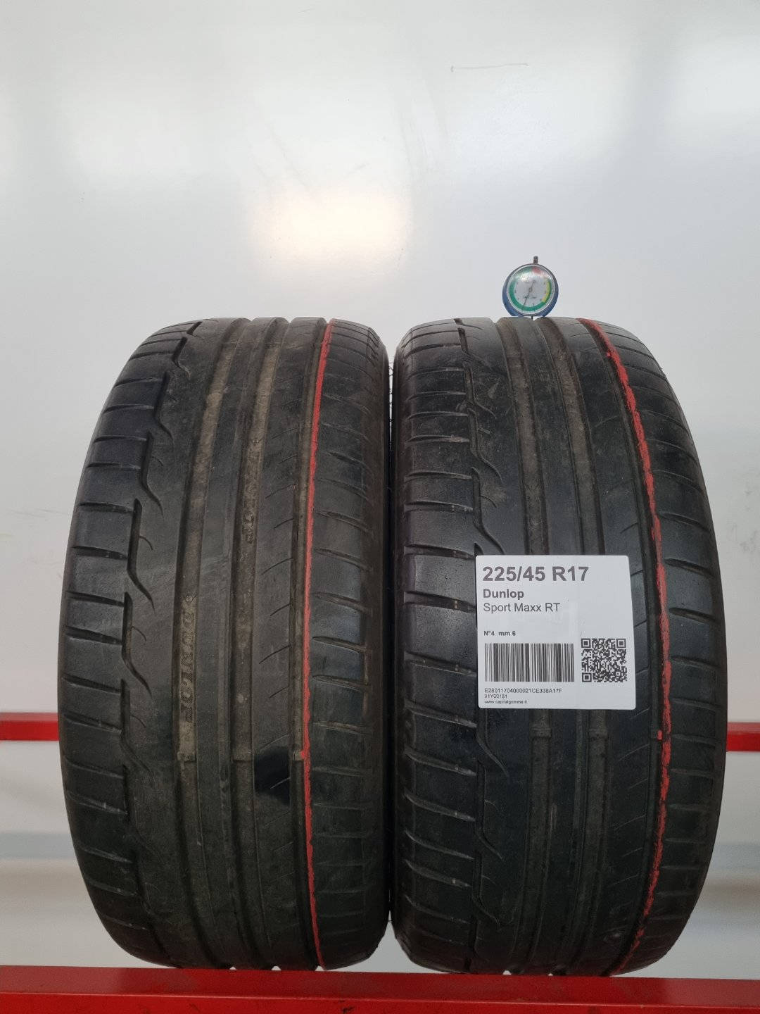 Pneumatico usato Dunlop battistrada