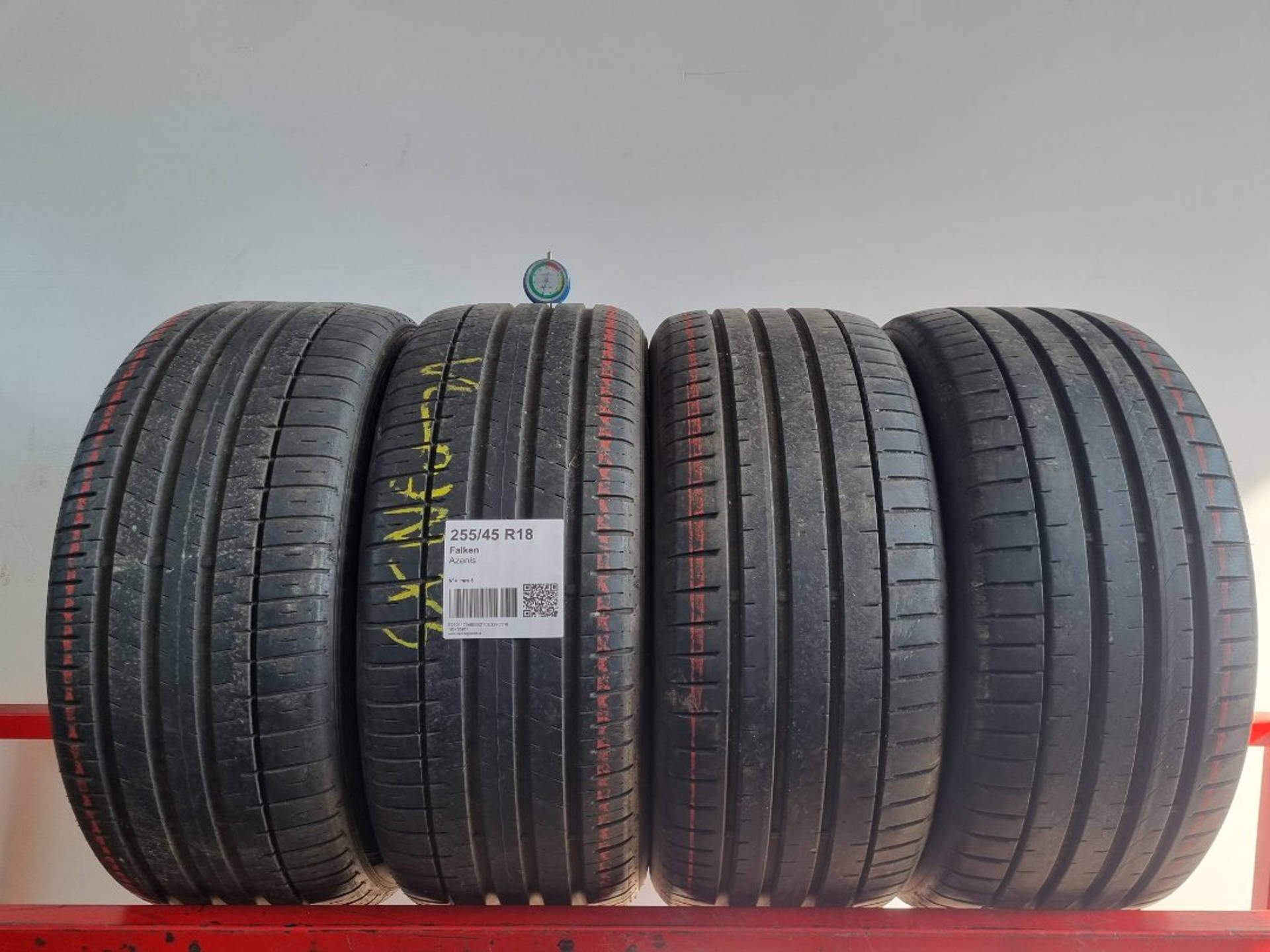 Pneumatico usato Falken dettaglio DOT