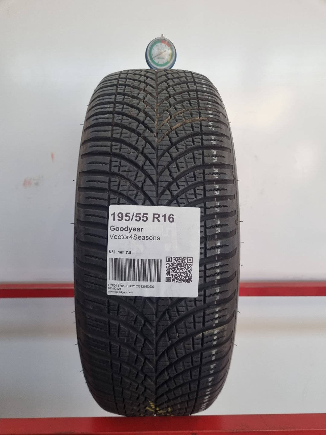 Gomma usata Goodyear Vector4Seasons 195/55 R16 Quattro Stagioni - Capital Gomme