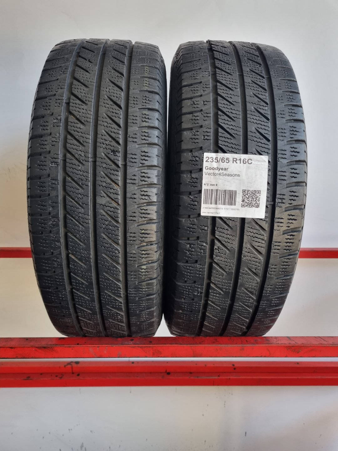 Pneumatico usato Goodyear battistrada