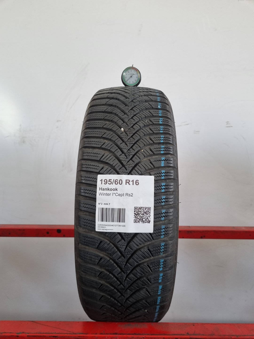 Gomma usata Hankook Winter I*Cept Rs2 195/60 R16 Invernale - Capital Gomme