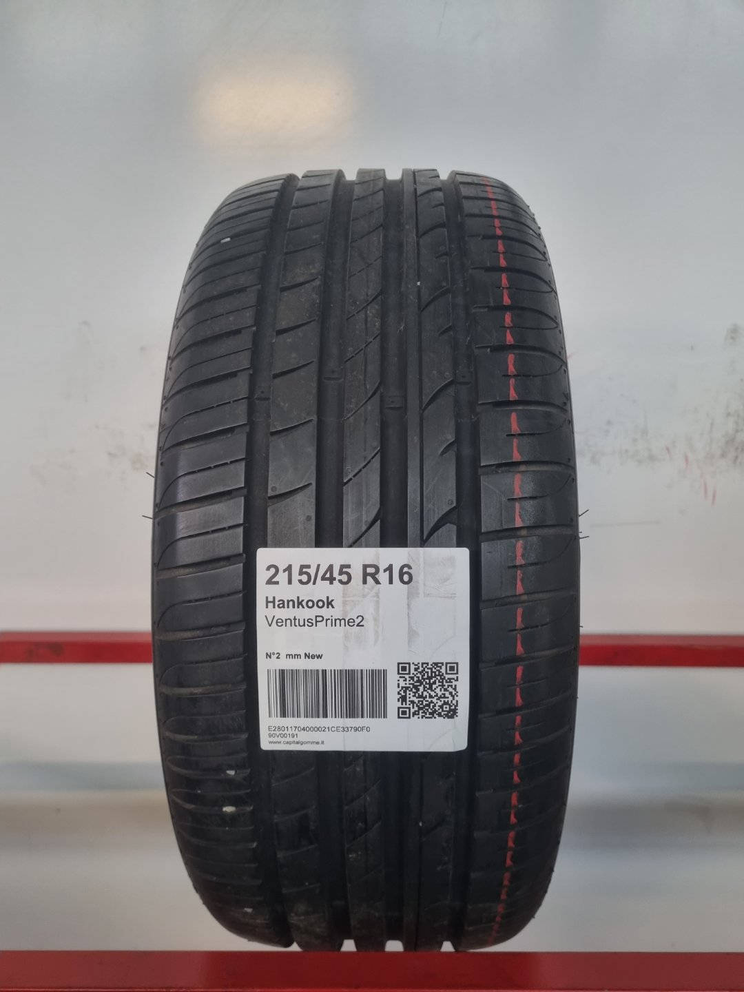Gomma usata Hankook VentusPrime2 215/45 R16 Estiva - Capital Gomme