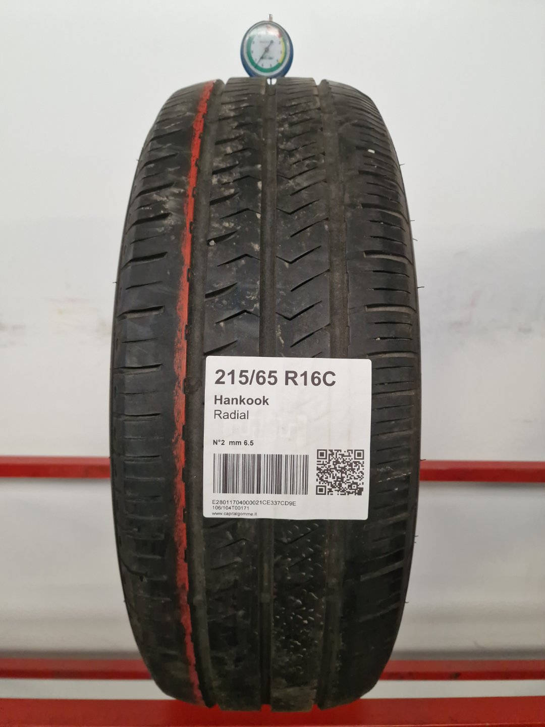 Gomma usata Hankook Radial 215/65 R16 Estiva - Capital Gomme