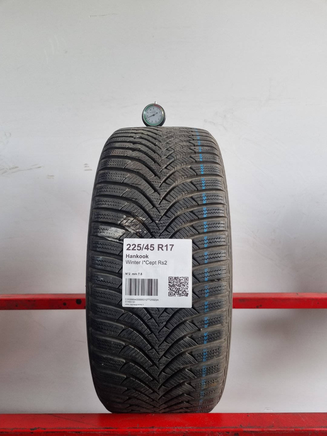Gomma usata Hankook Winter I*Cept Rs2 225/45 R17 Invernale - Capital Gomme