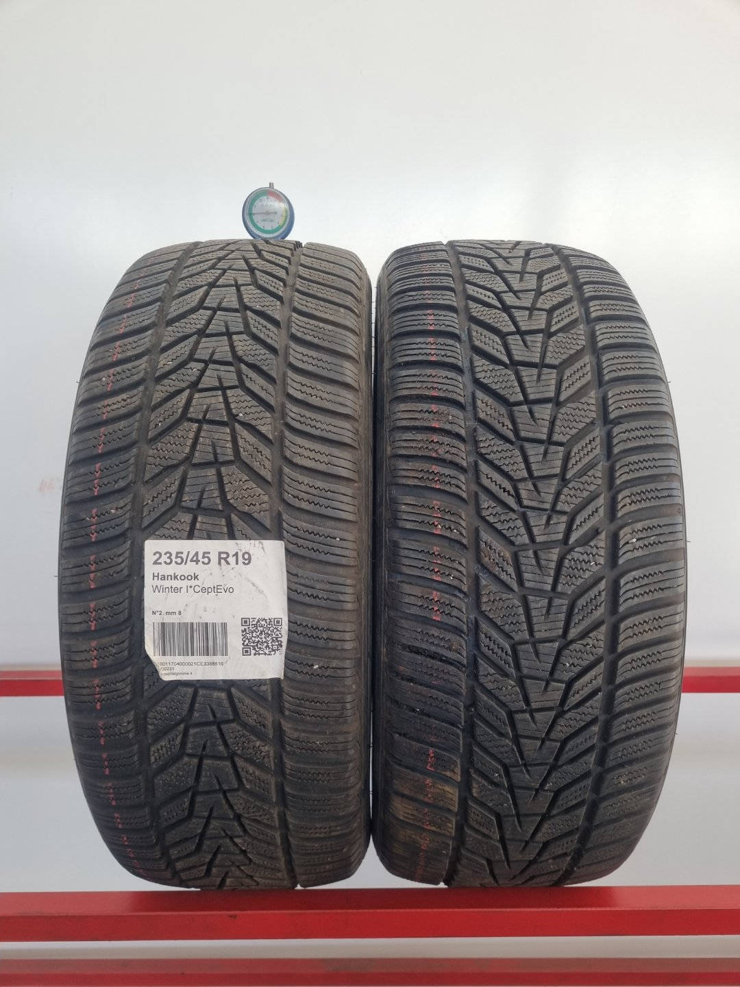Pneumatico usato Hankook battistrada