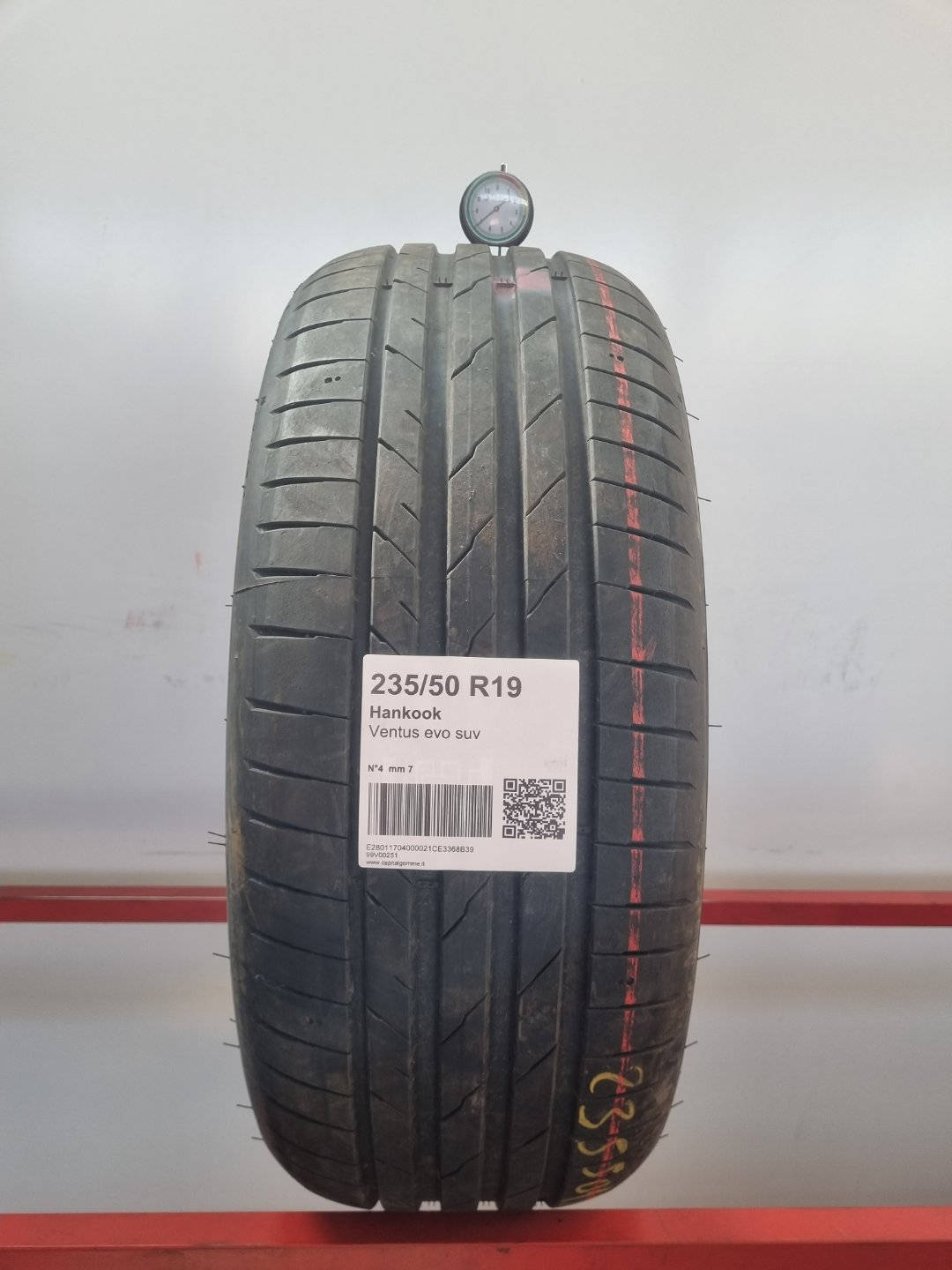 Gomma usata Hankook Ventus evo suv 235/50 R19 Estiva - Capital Gomme