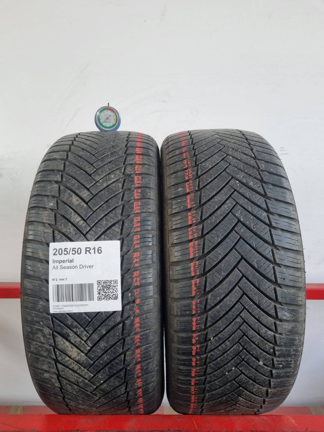 Pneumatico usato Imperial battistrada