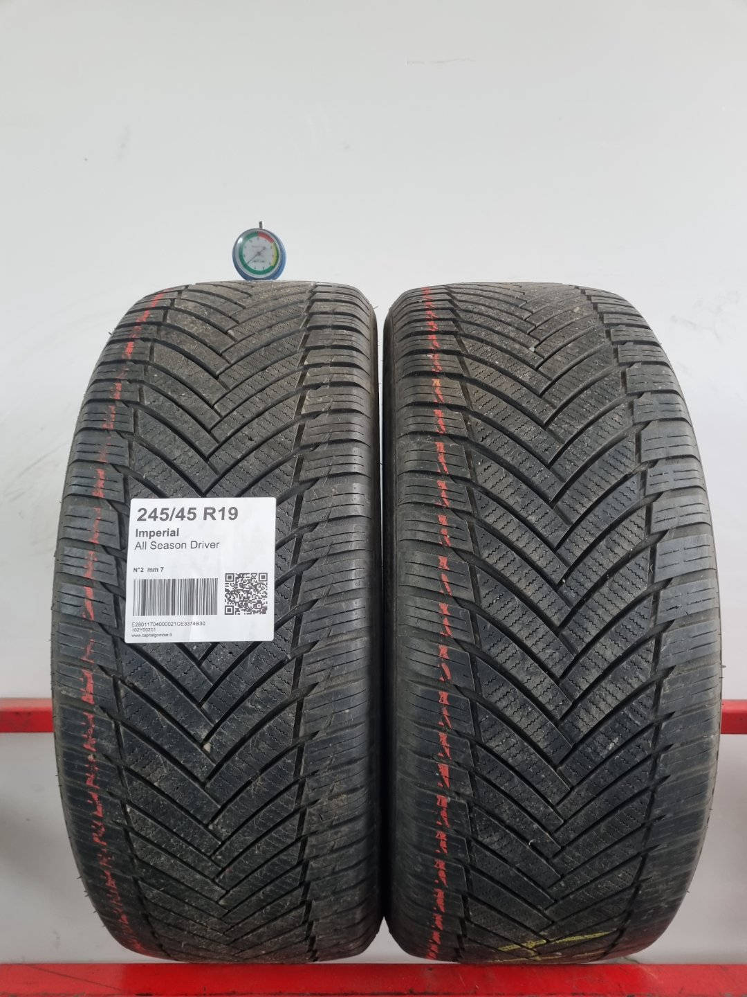 Pneumatico usato Imperial battistrada