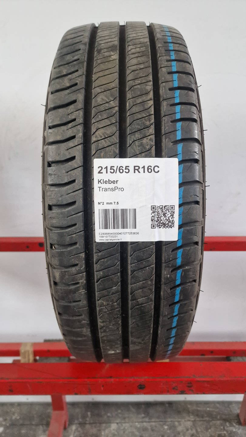 Gomma usata Kleber TransPro 215/65 R16 Estiva - Capital Gomme