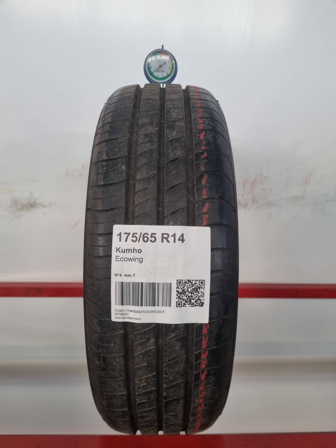 Gomma usata Kumho Ecowing 175/65 R14 Estiva - Capital Gomme