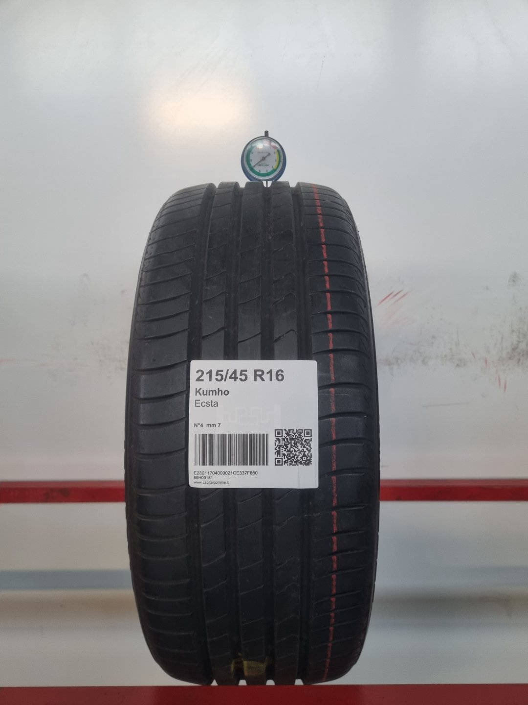 Gomma usata Kumho Ecsta 215/45 R16 Estiva - Capital Gomme