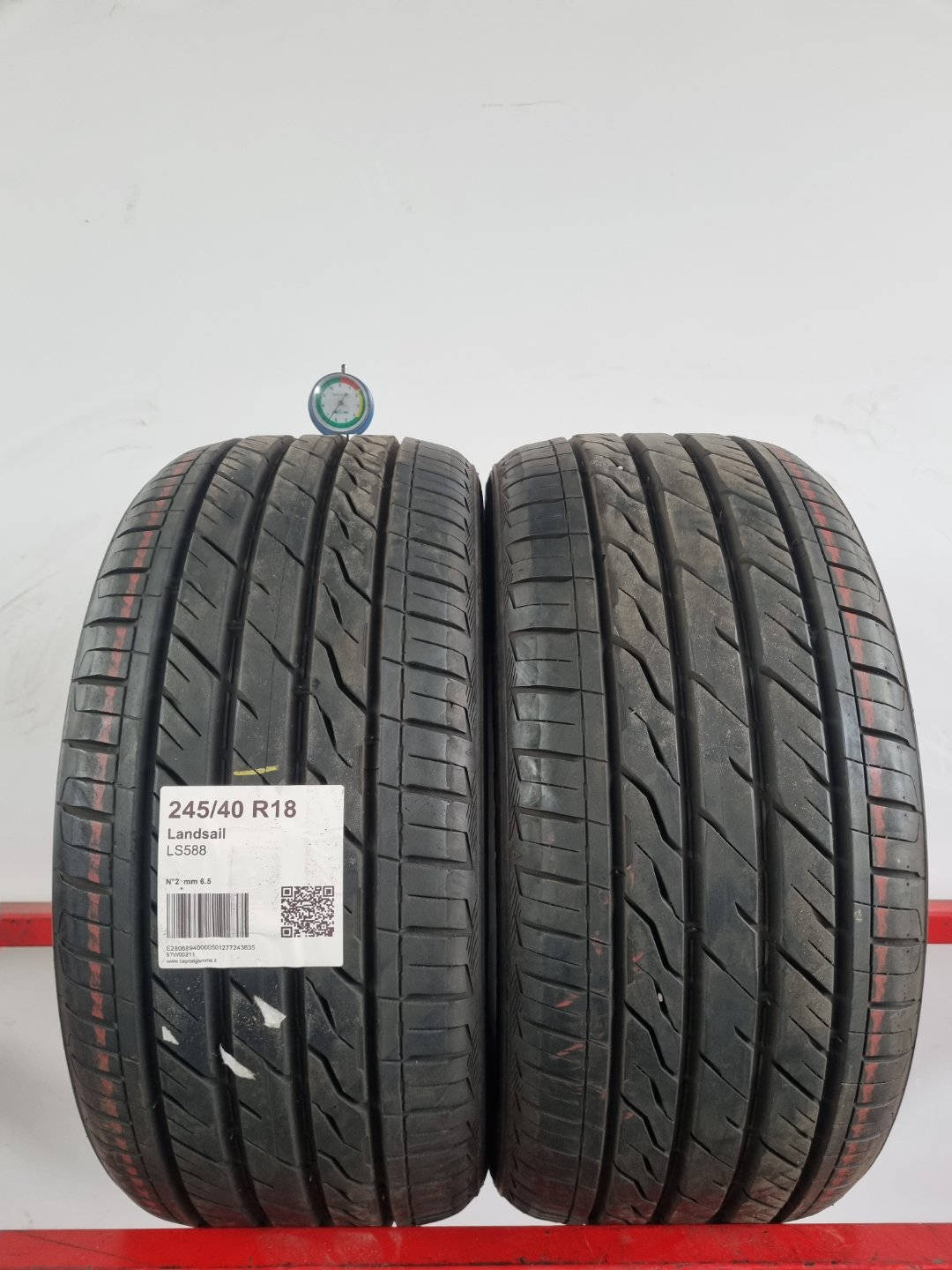 Pneumatico usato Landsail battistrada