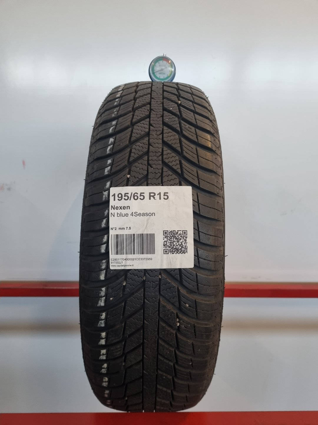 Gomma usata Nexen N blue 4Season 195/65 R15 Quattro Stagioni - Capital Gomme