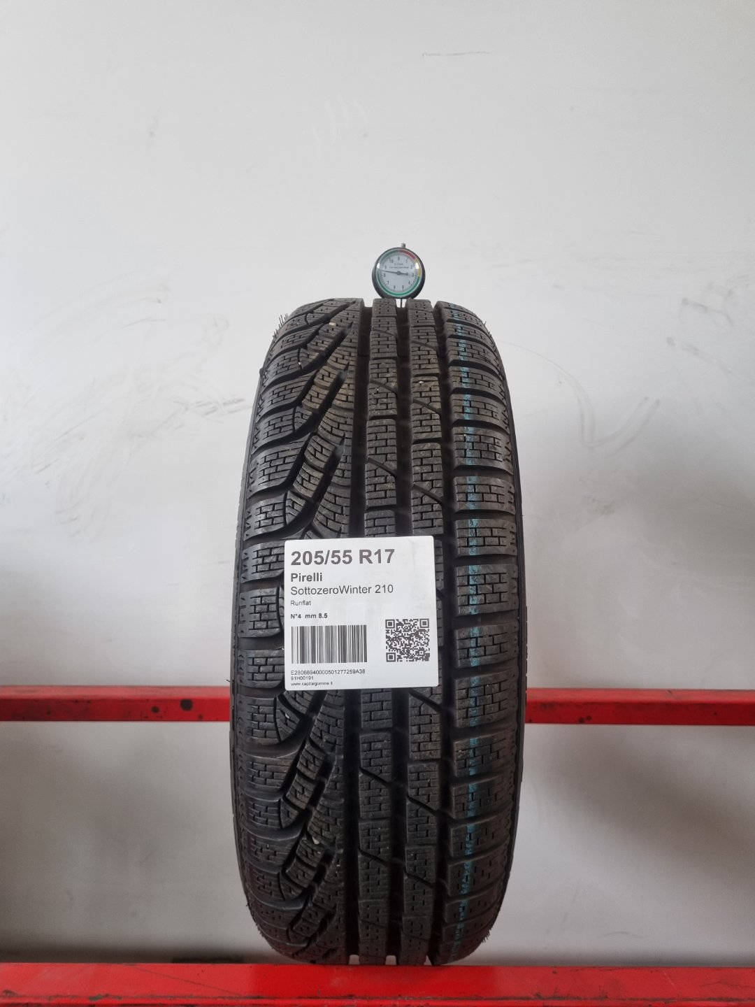 Gomma usata Pirelli SottozeroWinter 210 205/55 R17 Invernale - Capital Gomme