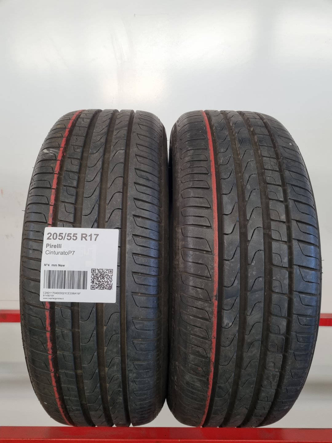 Pneumatico usato Pirelli battistrada