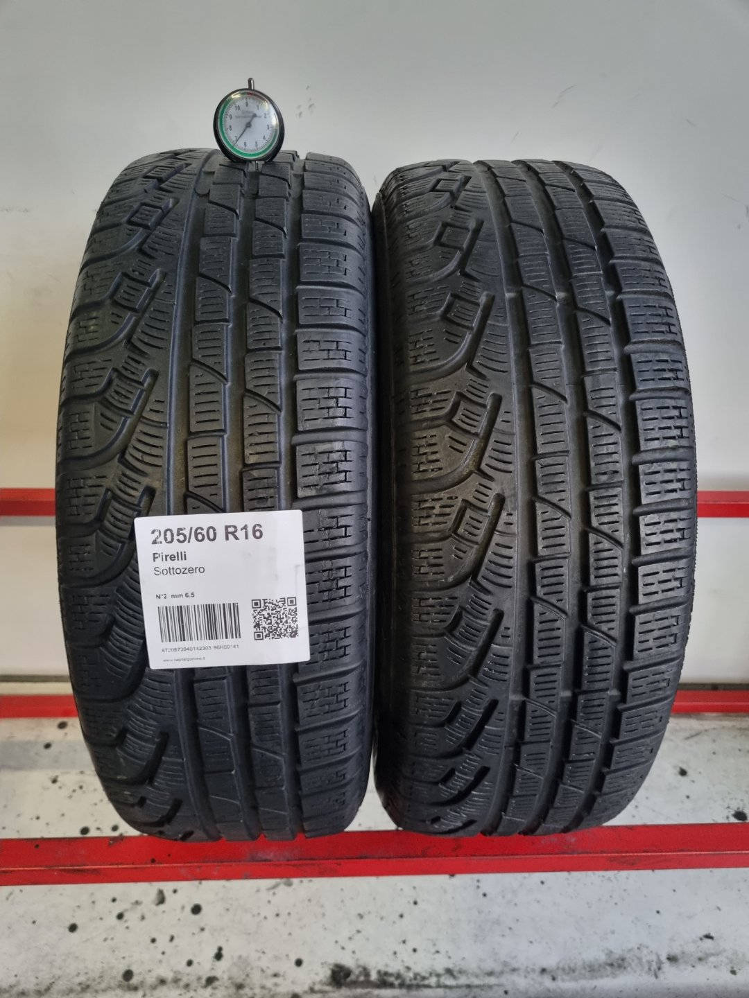 Pneumatico usato Pirelli battistrada