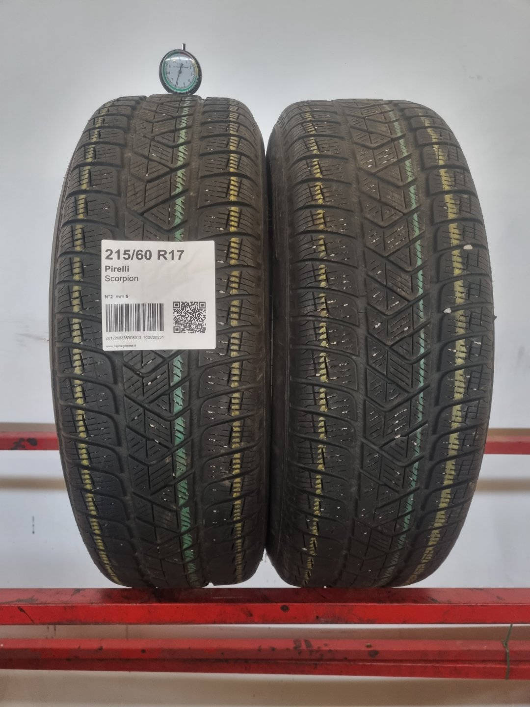 Pneumatico usato Pirelli battistrada