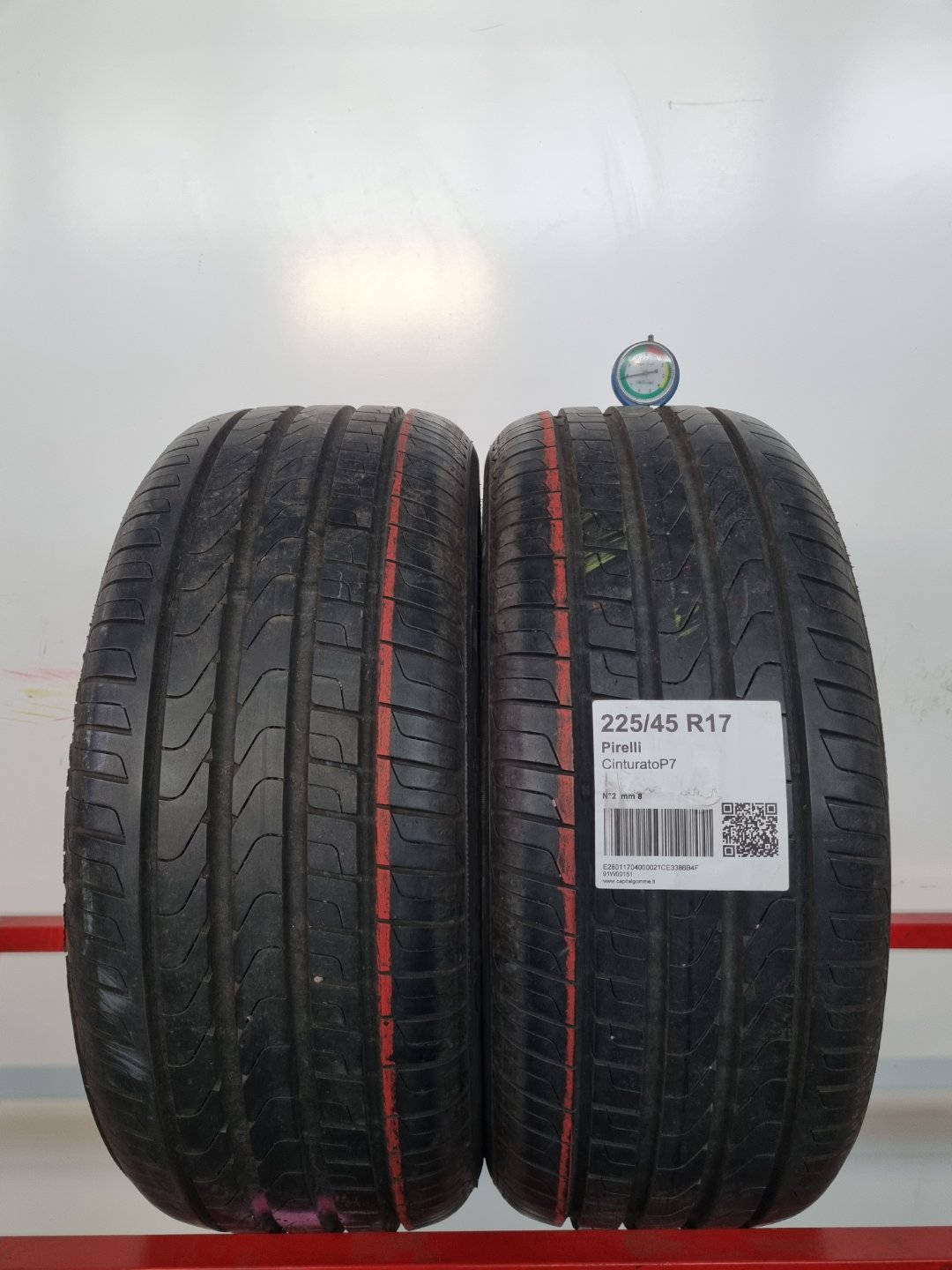 Pneumatico usato Pirelli battistrada