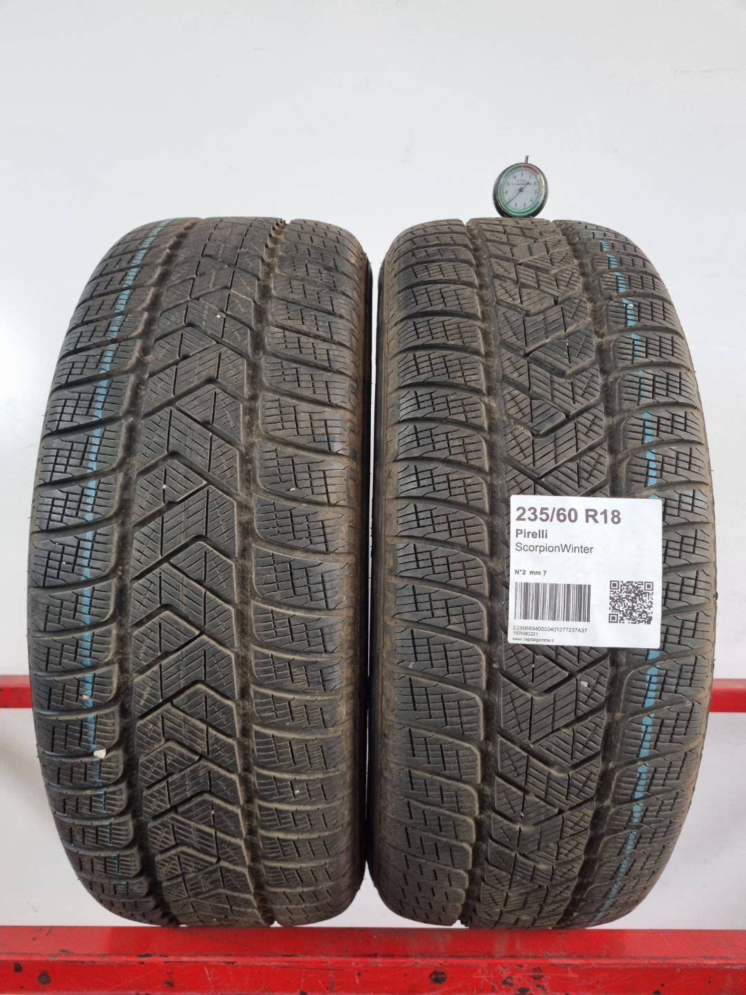 Pneumatico usato Pirelli battistrada