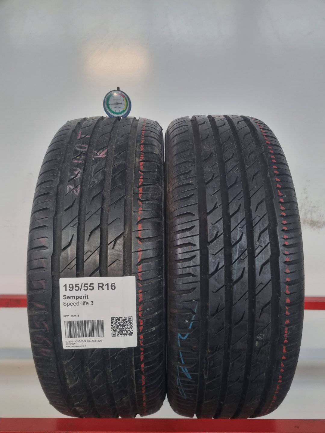 Pneumatico usato Semperit battistrada