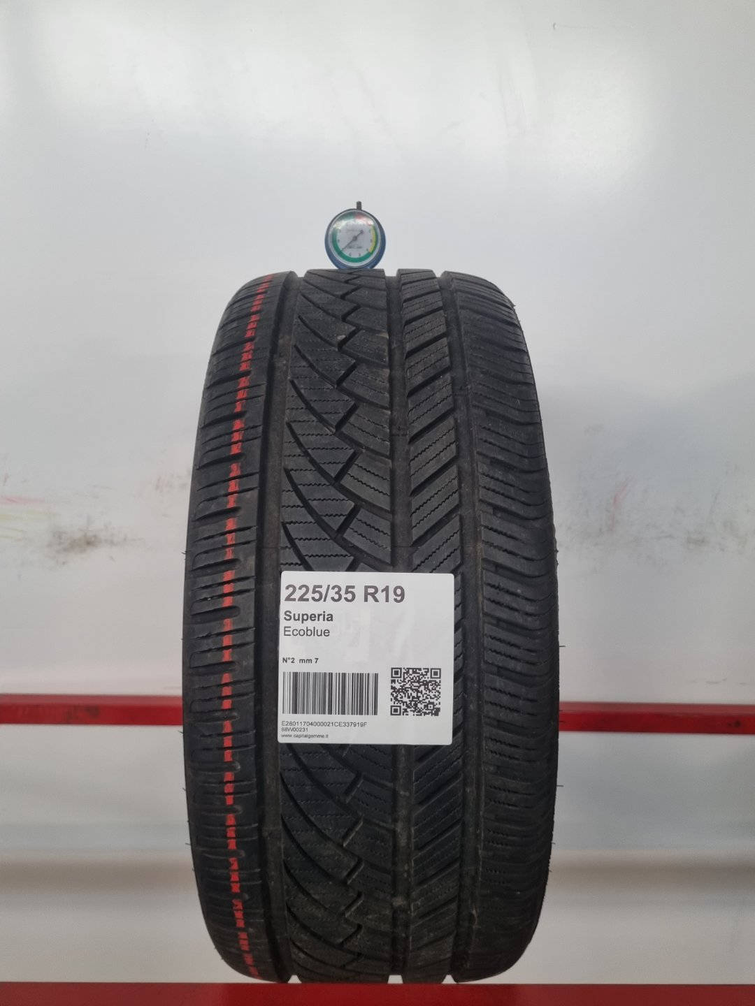 Gomma usata Superia Ecoblue 225/35 R19 Quattro Stagioni - Capital Gomme