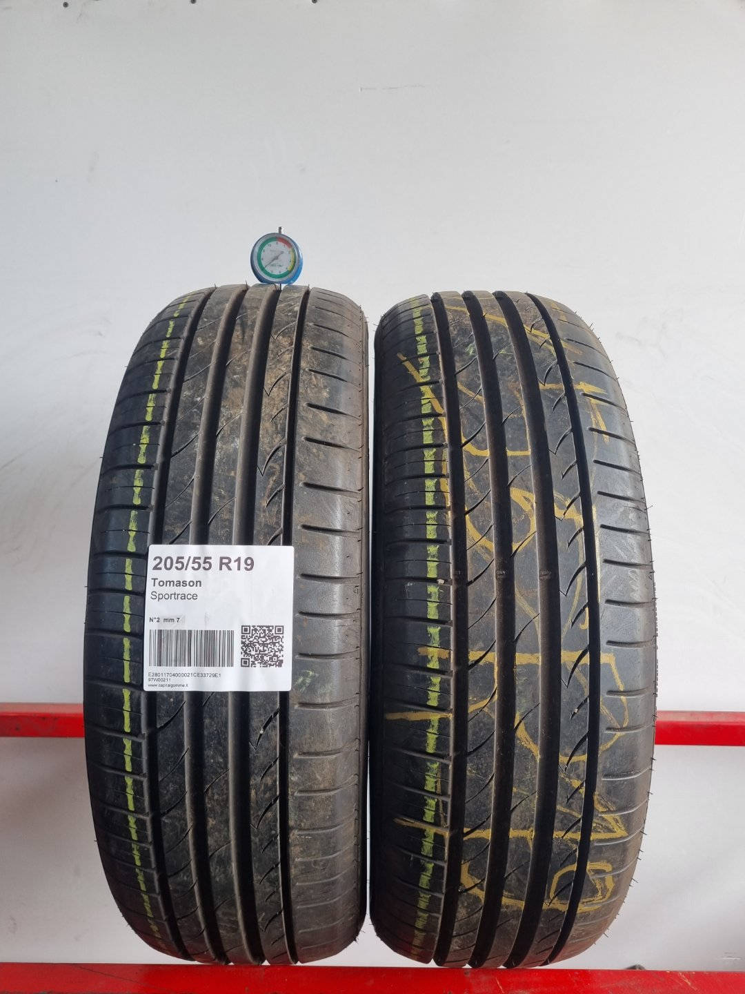 Pneumatico usato Tomason battistrada