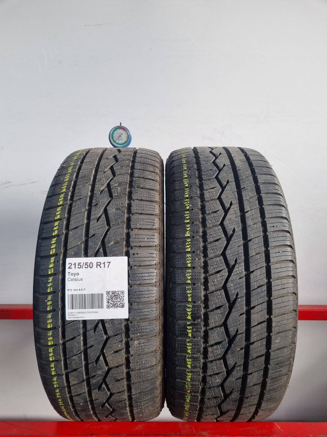 Pneumatico usato Toyo battistrada