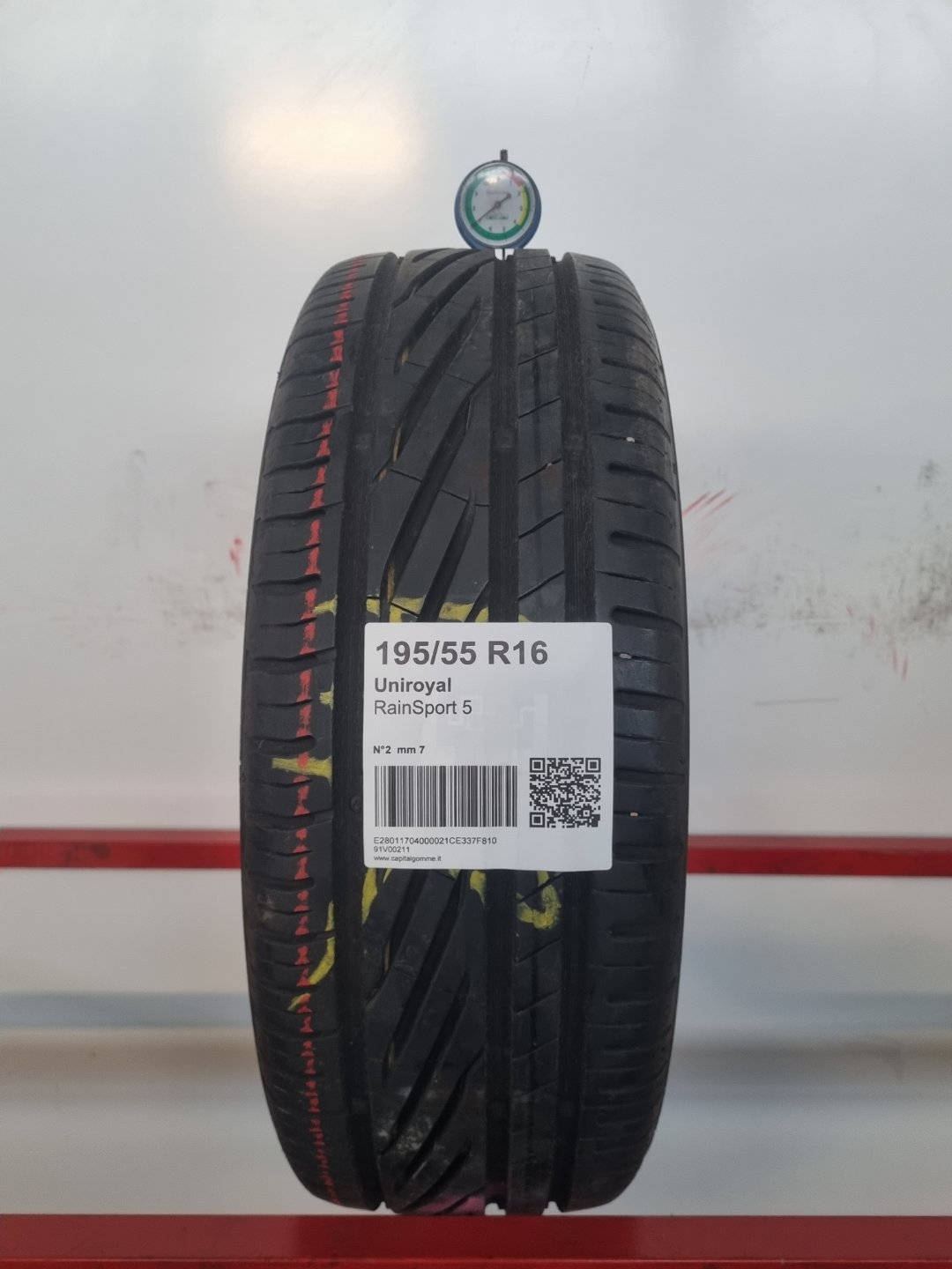Gomma usata Uniroyal RainSport 5 195/55 R16 Estiva - Capital Gomme