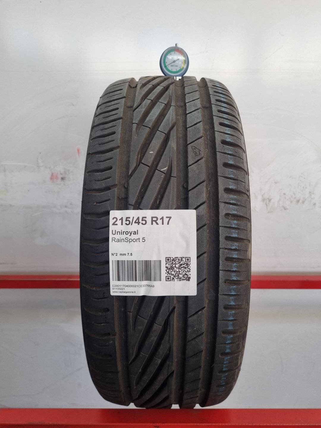Gomma usata Uniroyal RainSport 5 215/45 R17 Estiva - Capital Gomme