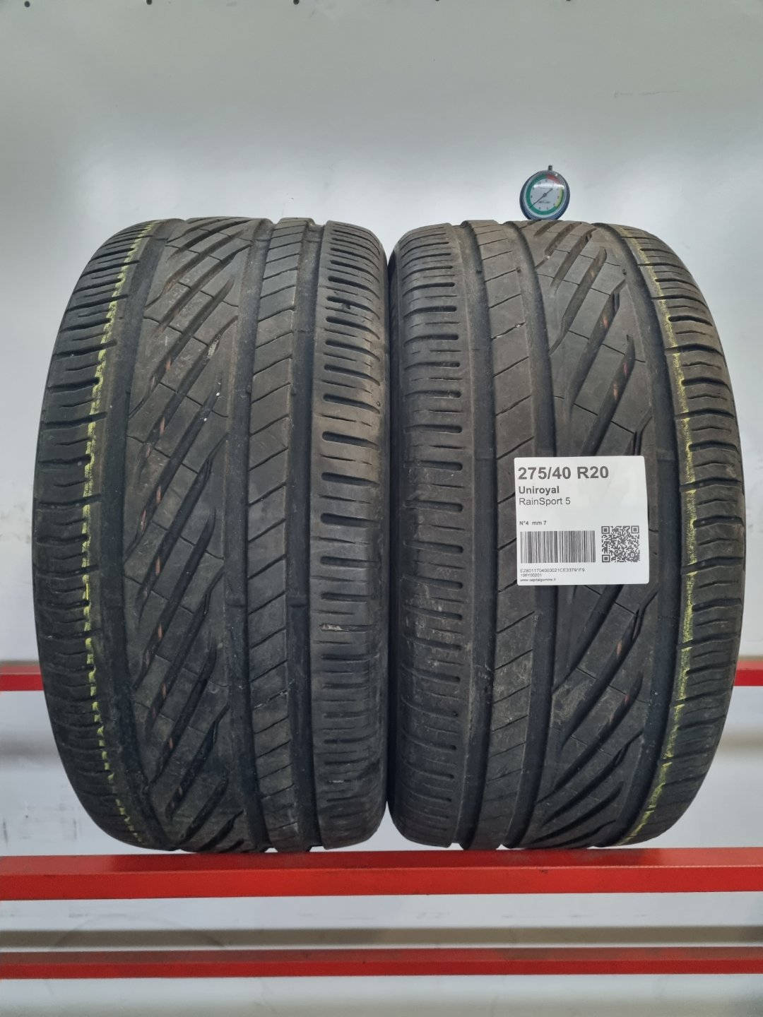 Pneumatico usato Uniroyal battistrada