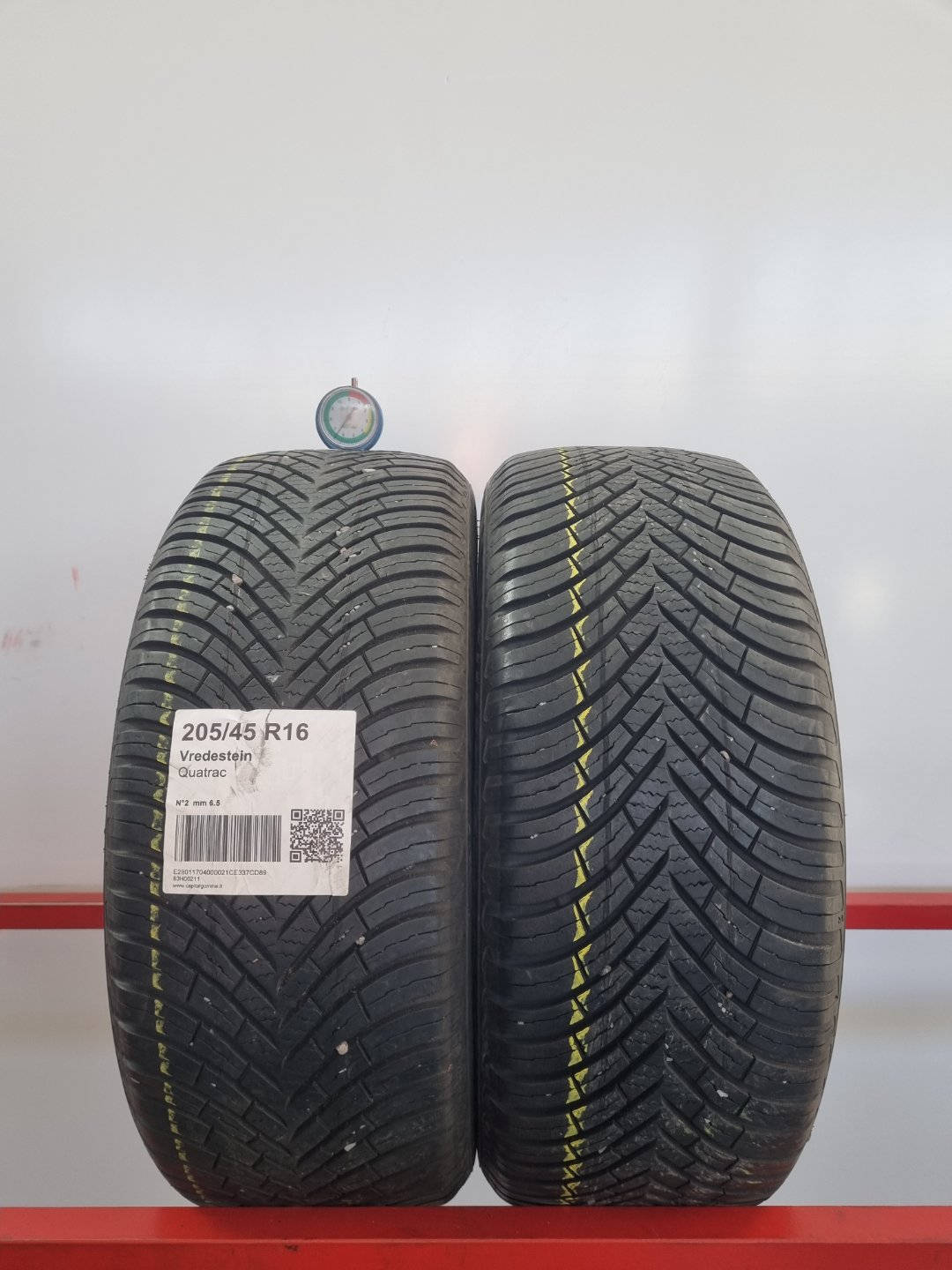 Pneumatico usato Vredestein battistrada