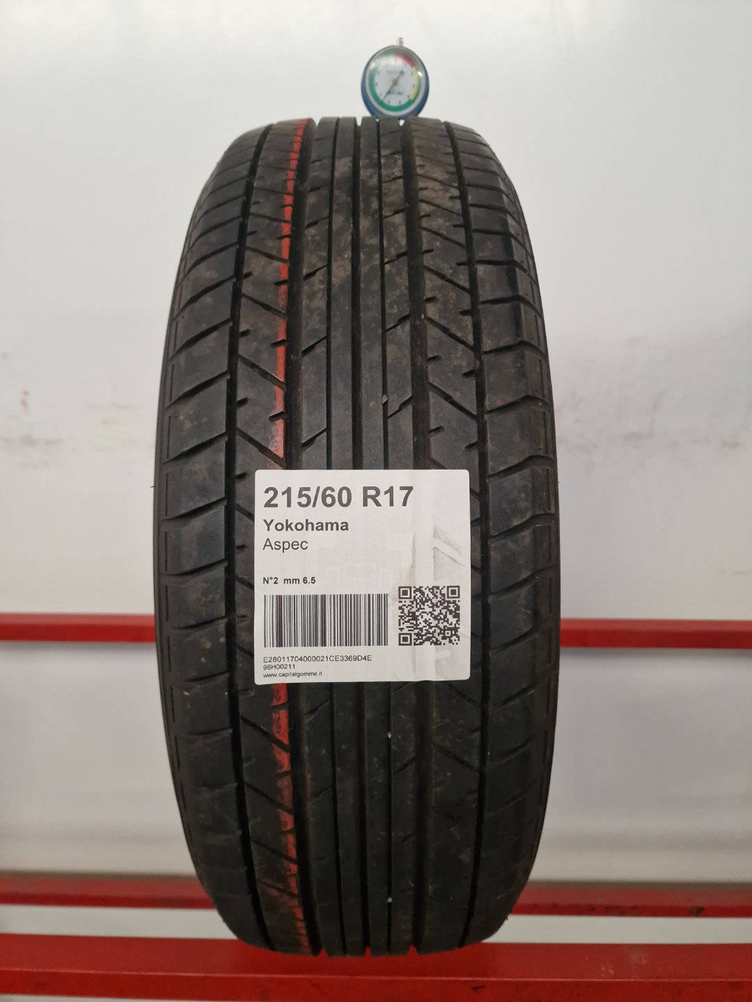 Gomma usata Yokohama Aspec 215/60 R17 Estiva - Capital Gomme