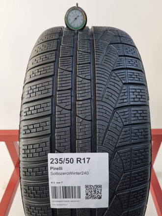 Gomma usata Pirelli SottozeroWinter240 235/50 R17 Invernale
