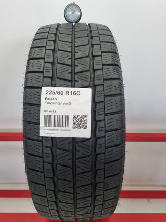 Gomma usata Falken Eurowinter van01 225/60 R16 Invernale