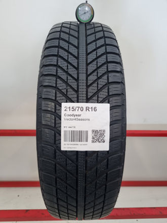Gomma usata Goodyear Vector4Seasons 215/70 R16 Quattro Stagioni