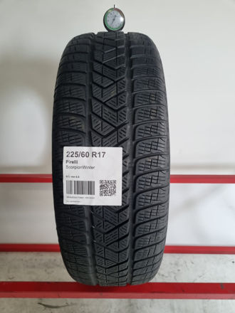 Gomma usata Pirelli ScorpionWinter 225/60 R17 Invernale