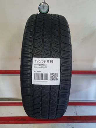 Gomma usata Bridgestone Blizzak LM-25 195/60 R16 Invernale
