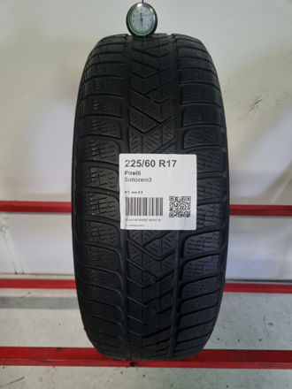 Gomma usata Pirelli Sottozero3 225/60 R17 Invernale
