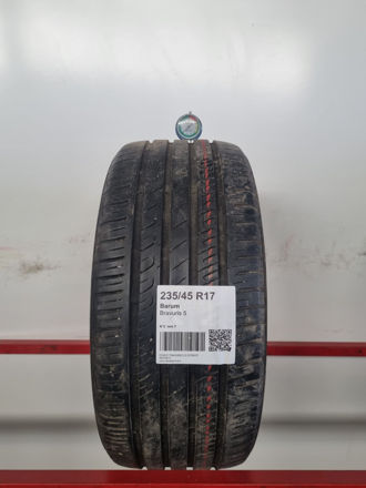 Gomma usata Barum Bravuris 5 235/45 R17