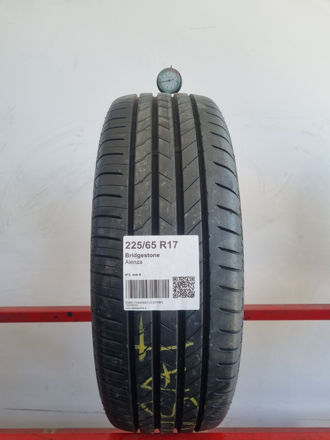 Gomma usata Bridgestone Alenza 225/65 R17 Estiva