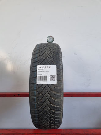 Gomma usata Falken Eurowinter HS01 195/65 R15 Invernale